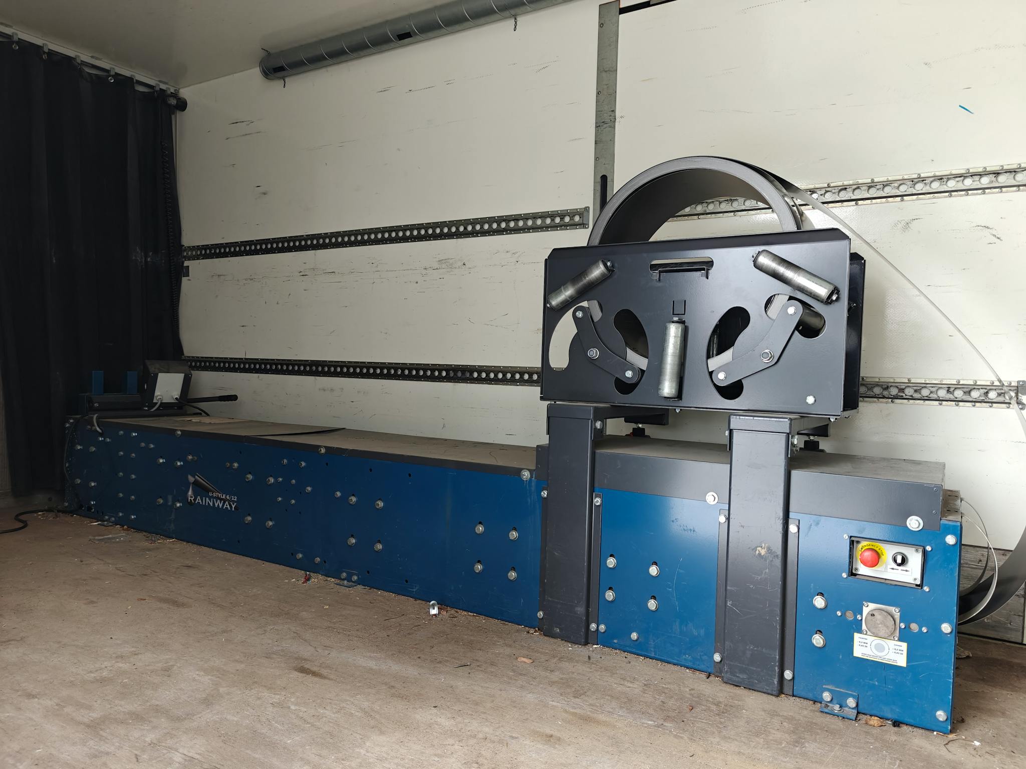 Rainway U-style 6/12 kourukone