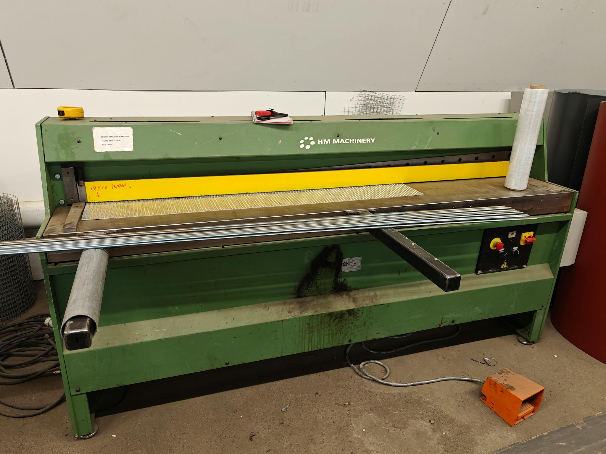 HM Machinery levyleikkuri M JBCS 2000/2