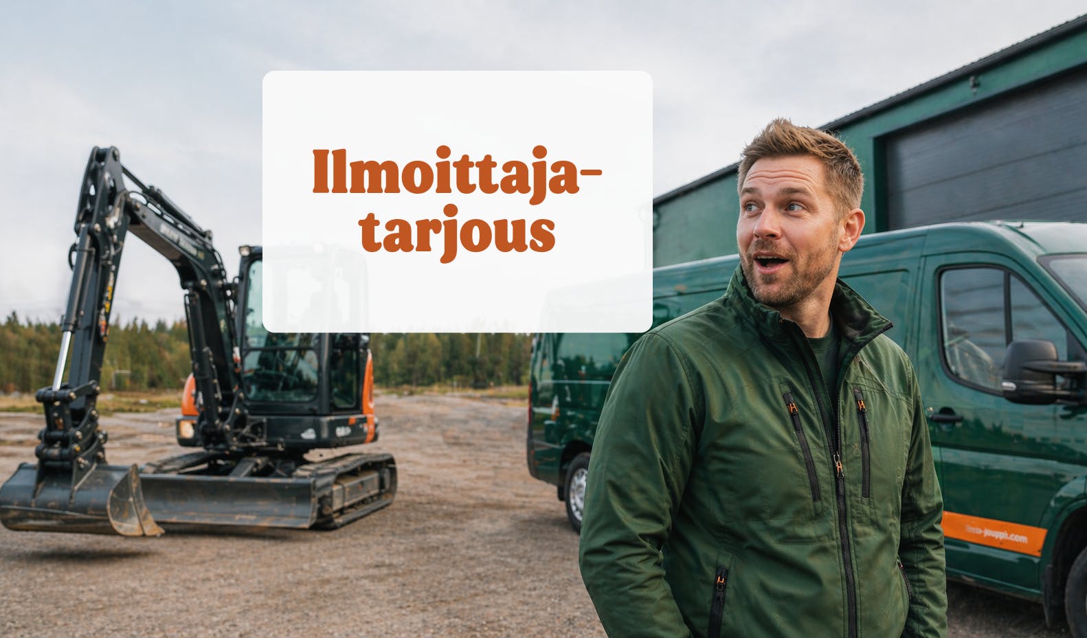 mies katsoo tekstiä joka kuvassa "ilmoittajatarjous", taustalla työkone ja pakettiauto